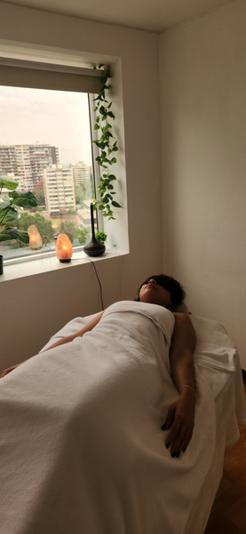 Foto de portada de ESSENZA Y TERAPIAS